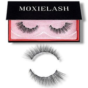 NWB Moxielash Wifey Lash Magnetic False Lashes